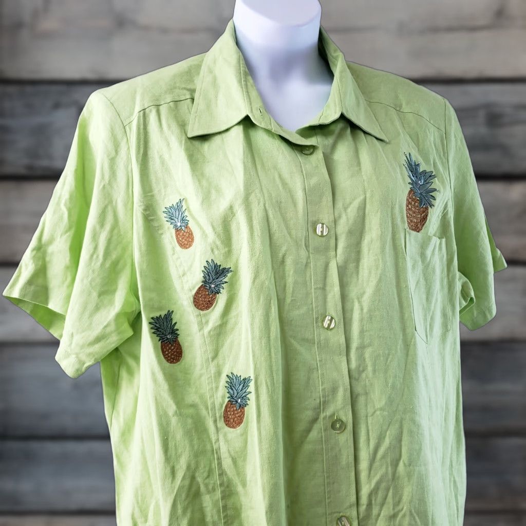 Vintage A.K.C. Womens Top Button-Up Linen Embroidered Pineapples Green 3X Plus Size Casual Shirt Womens Size XXL / US 16-18 / IT 52-54 - 1 Thumbnail