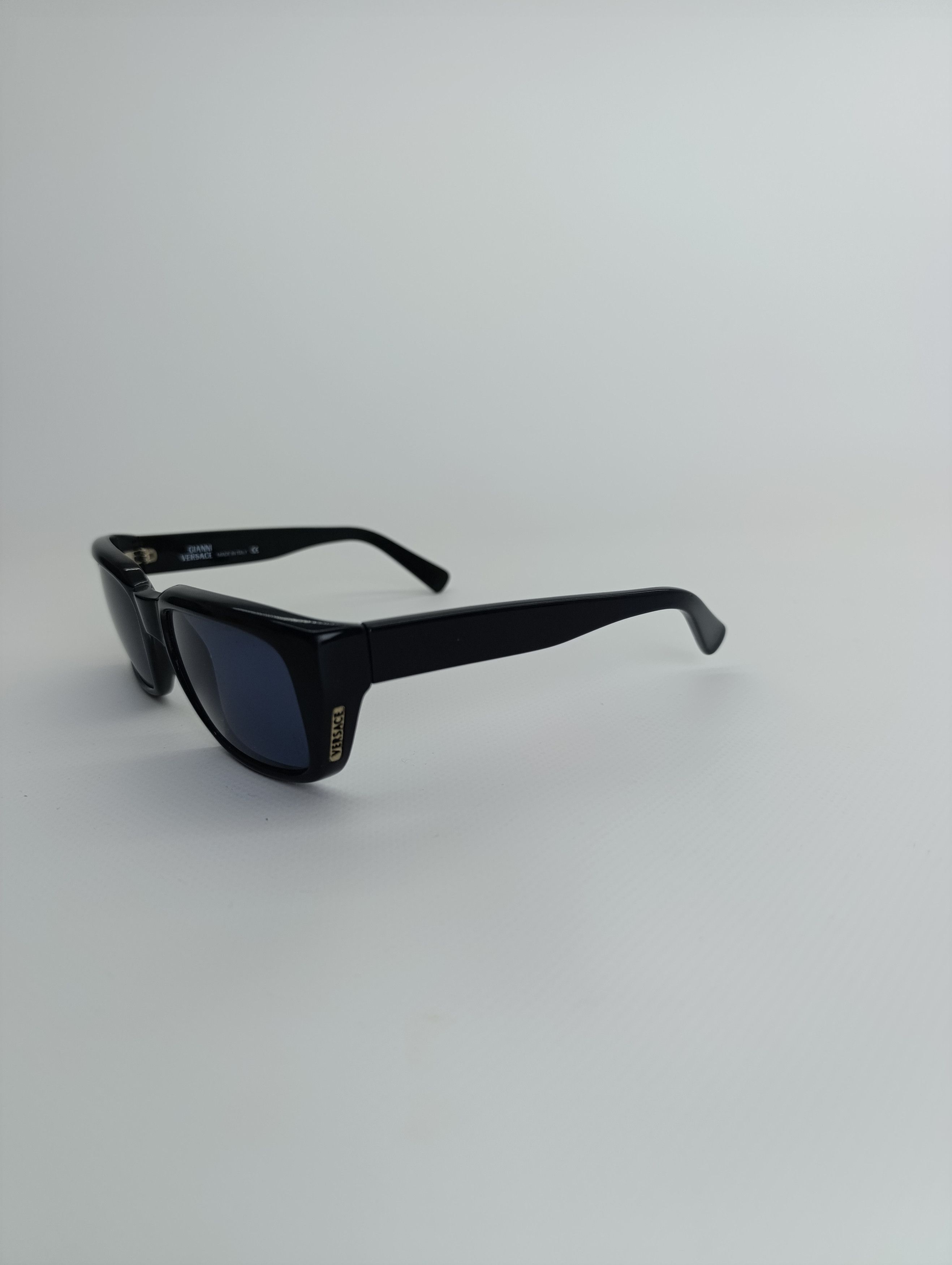 Versace GIANNI VERSACE UNISEX BLACK SUNGLASSES Size ONE SIZE - 5 Thumbnail