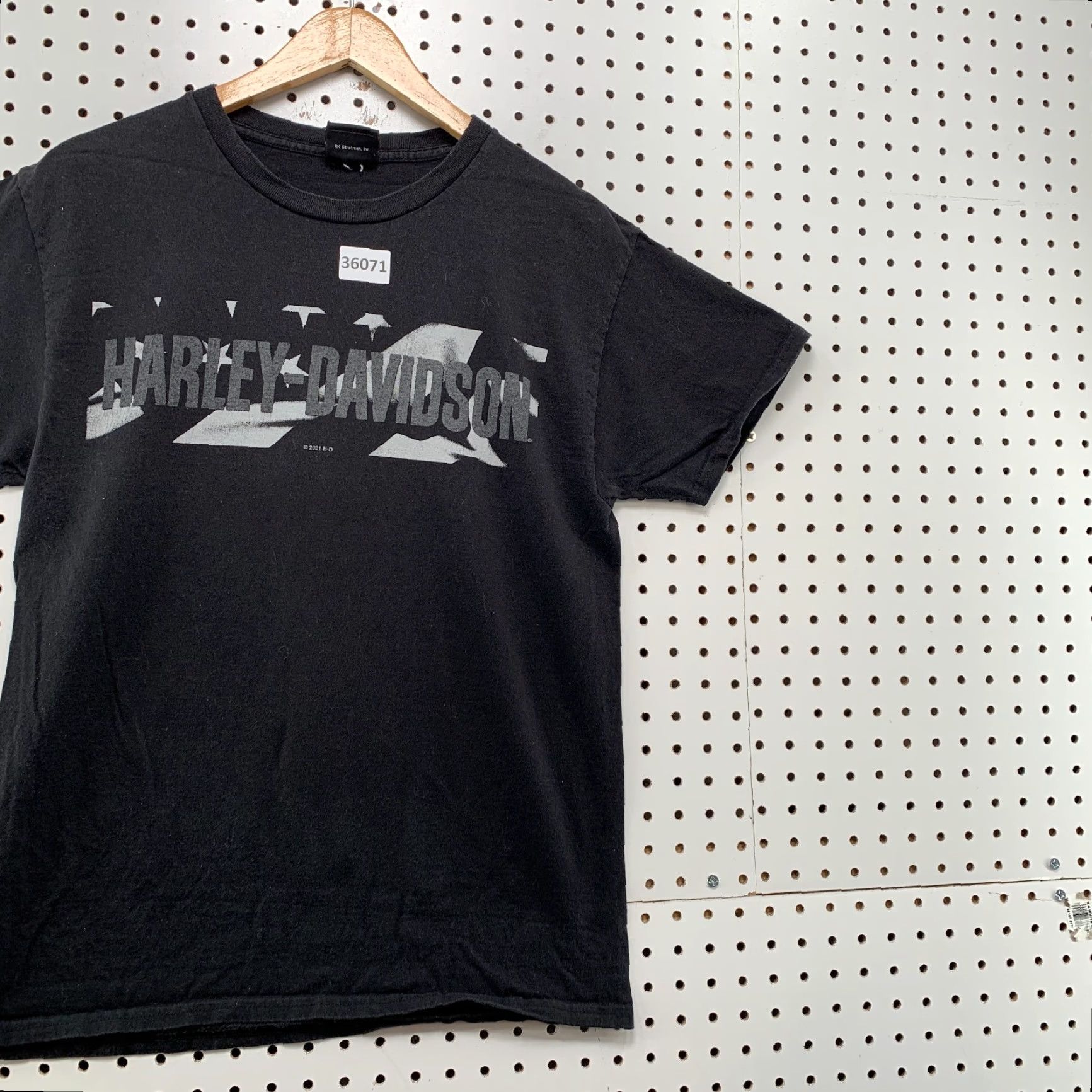 Harley Davidson VINTAGE Harley-Davidson Motorcycle Shirt Men’s Small Black Graphic Print 90s Oconomowoc Wisconsin Size US S / EU 44-46 / 1 - 5 Thumbnail