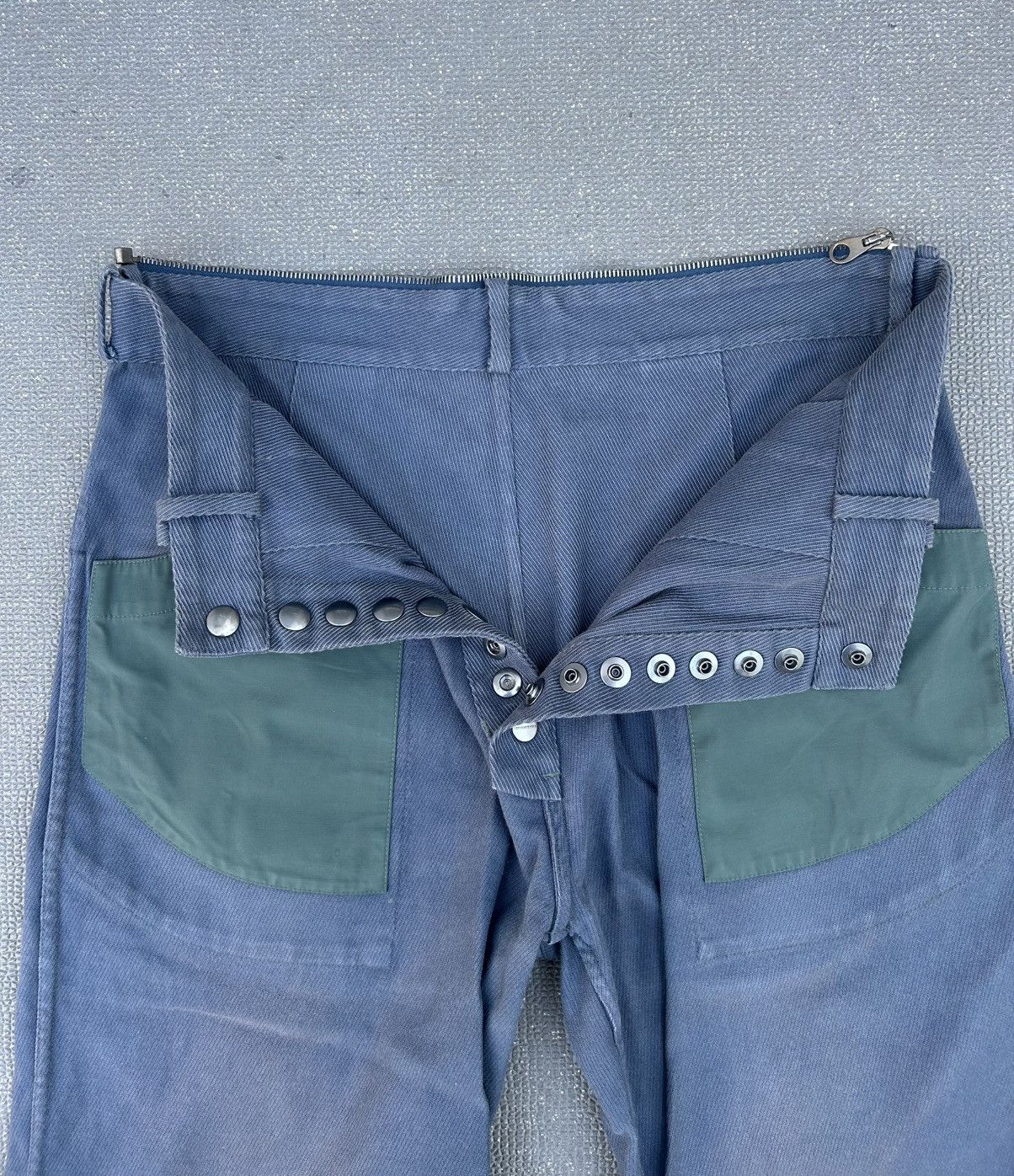 Kiko Kostadinov Kiko Kostadinov SS19 Triple Dart Reversible trousers Size US 32 / EU 48 - 4 Thumbnail