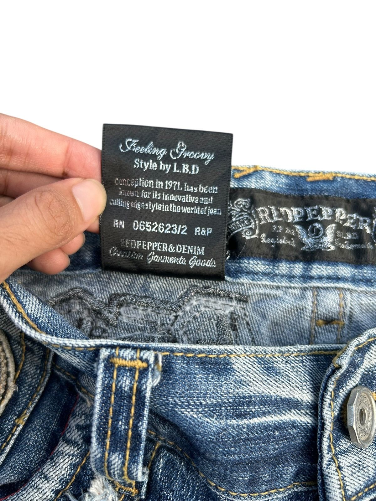 Kapital RED PEPPER JAPAN HIPPIES SMILE DISTRESSED DENIM JEANS Size US 34 / EU 50 - 12 Thumbnail