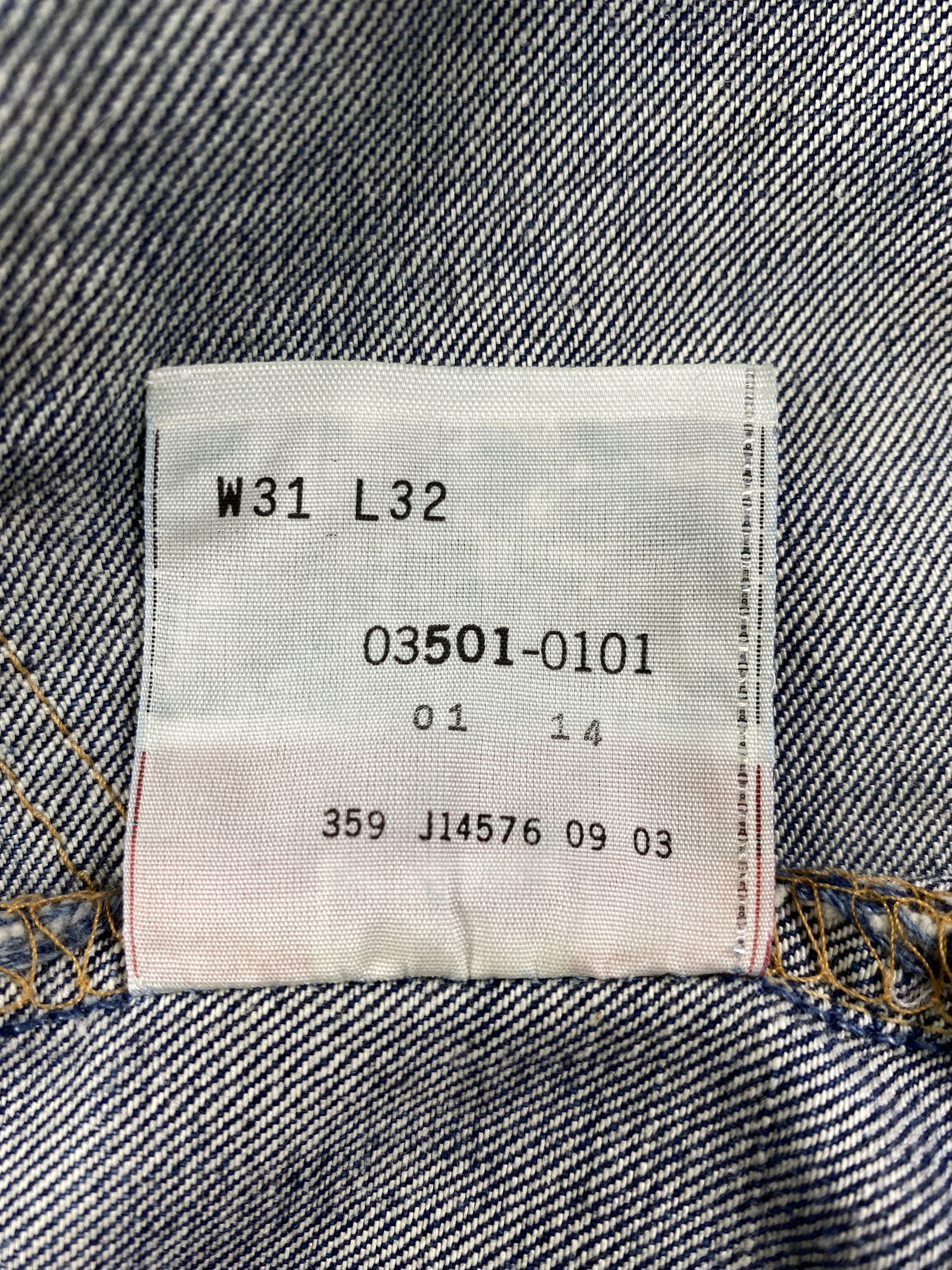 Levi's Blue Distressed Vintage Levi's 501 Jeans 31x32 Denim -JN1517 Size US 31 - 9 Thumbnail