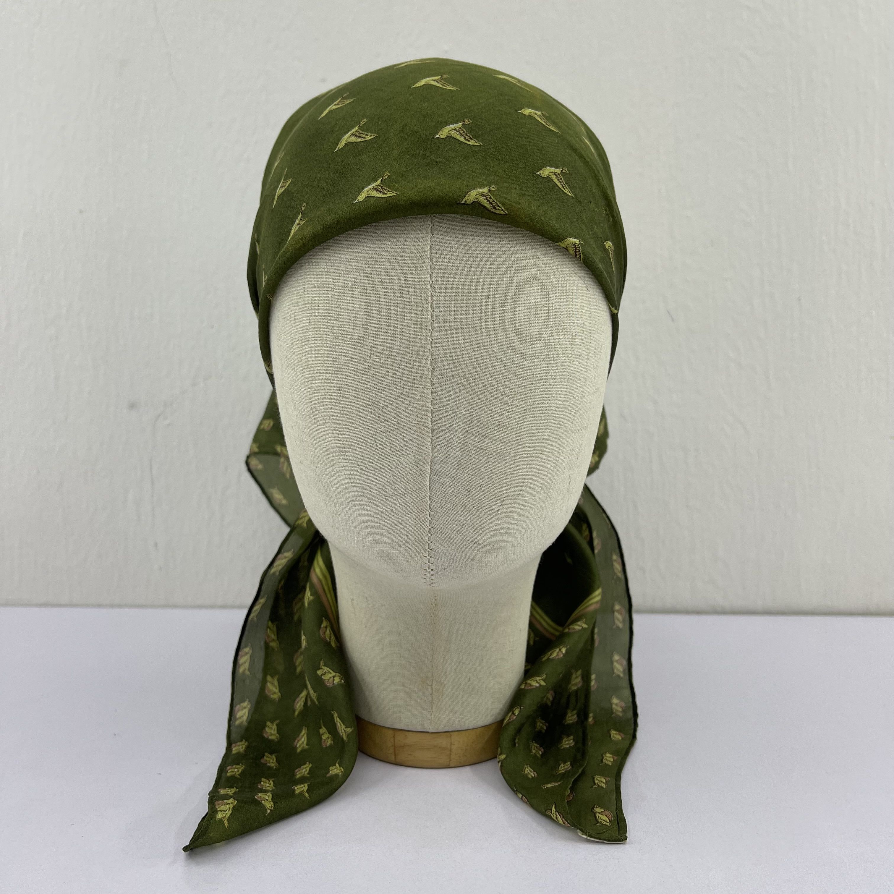 Kenzo Vintage Kenzo Silk Scarf - S7024 Size ONE SIZE - 2 Thumbnail