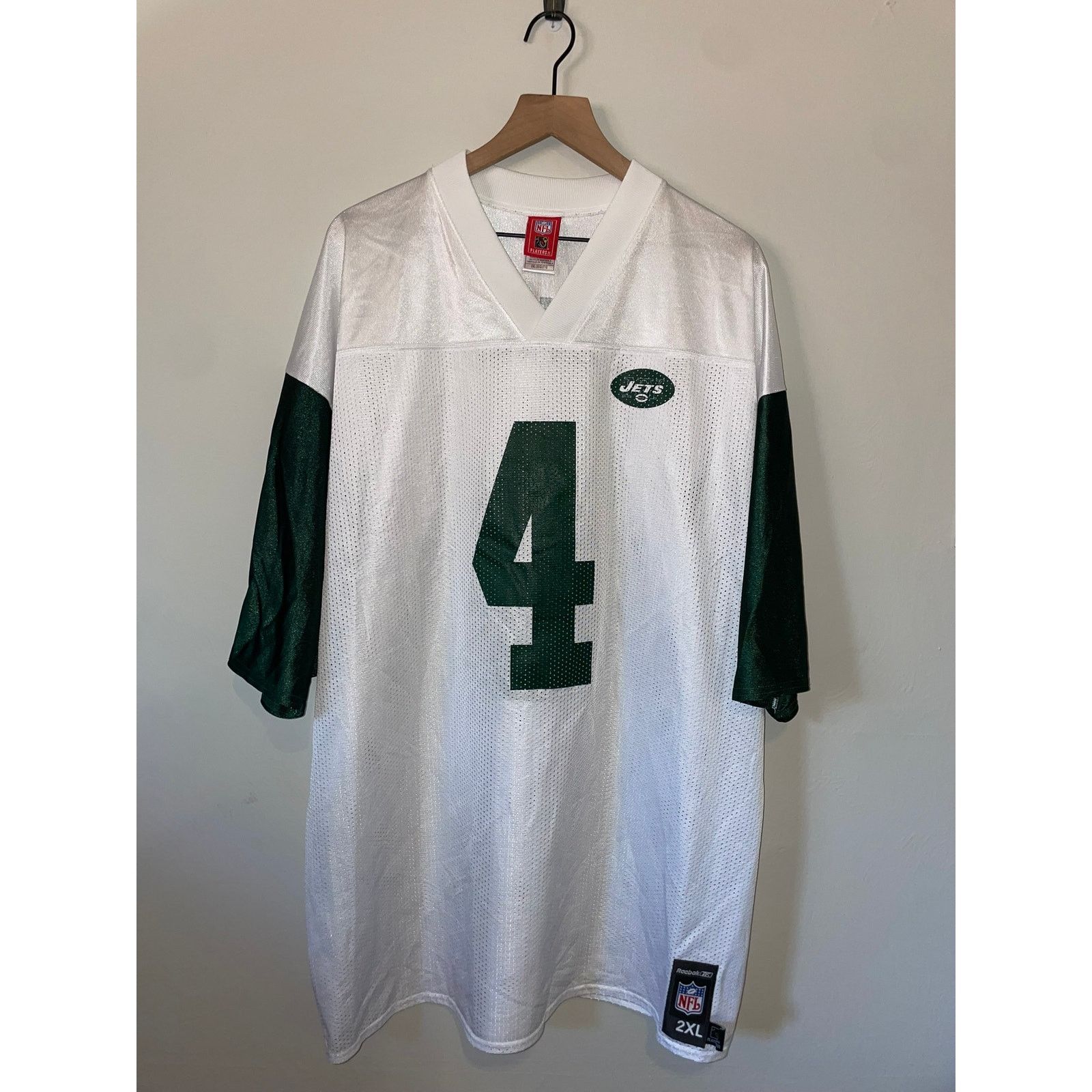 NFL New York Jets Jersey Brett Favre #4 White Green NFL 2XL XXL Size US XXL / EU 58 / 5 - 1 Thumbnail