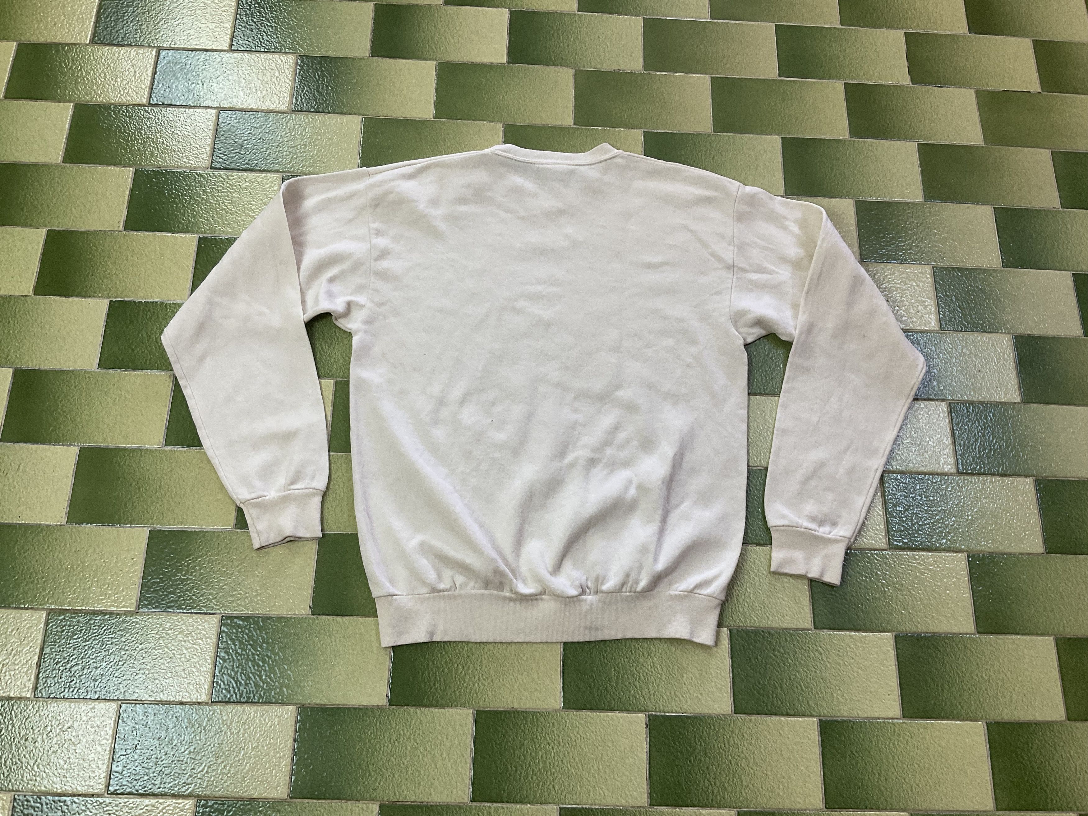 Disney Vintage 90s Mickey Mouse 40 Years of Adventure Sweatshirt Size US M / EU 48-50 / 2 - 3 Thumbnail
