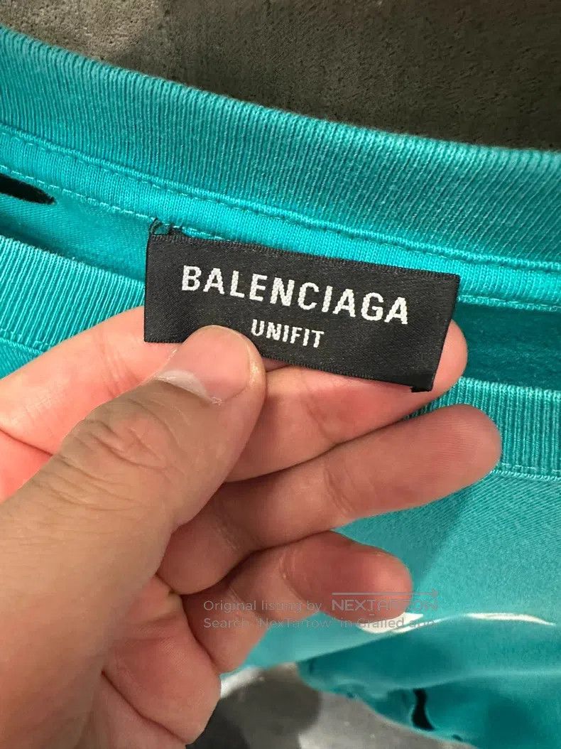 Balenciaga Balenciaga Teal large distressed logo short-sleeve Size US M / EU 48-50 / 2 - 3 Thumbnail