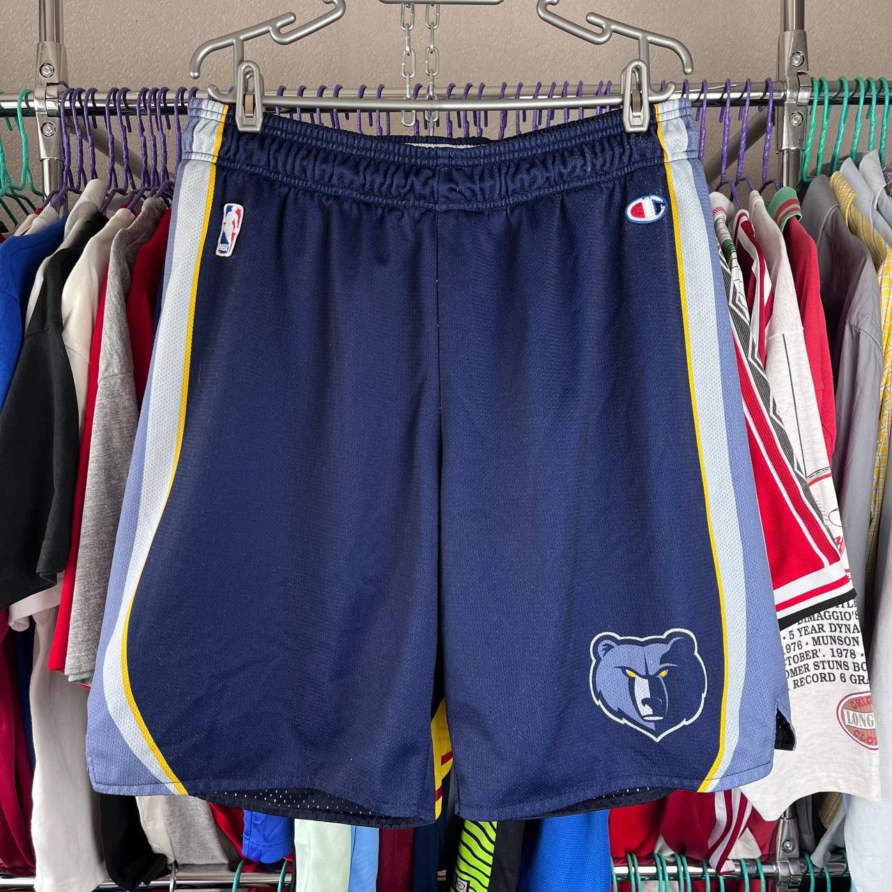 Champion × NBA × Vintage 90s Champion NBA Memphis Grizzlies Basketball Shorts Size US 36 / EU 52 - 1 Thumbnail
