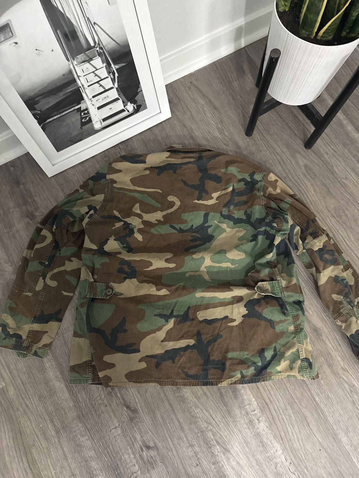 Vintage Distressed military down jacket Size US L / EU 52-54 / 3 - 2 Thumbnail