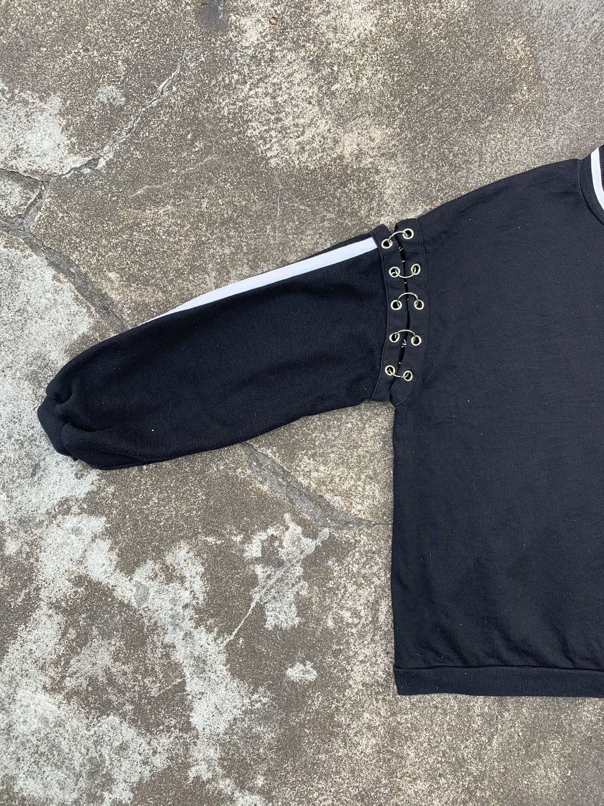 Japanese Brand PUNK STYLE Y2K SWEATSHIRT Size US M / EU 48-50 / 2 - 6 Thumbnail