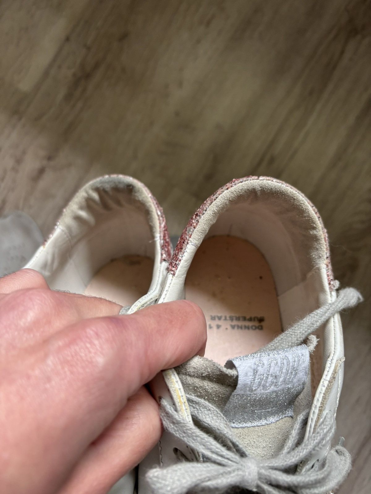 Golden Goose Golden Goose Super-star with Glitter Star EU41 US10 UK8 Size US 10 / IT 40 - 25 Thumbnail