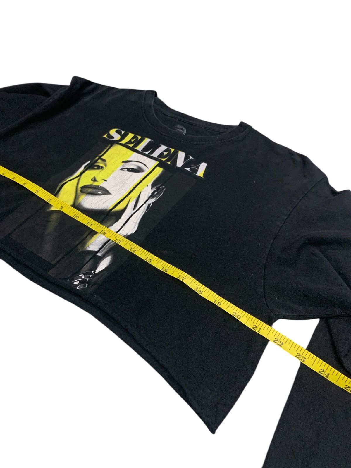 Band Tees Rare Selena Quintanilla Crop Tops Longsleeve T Shirt Size L / US 10 / IT 46 - 8 Thumbnail