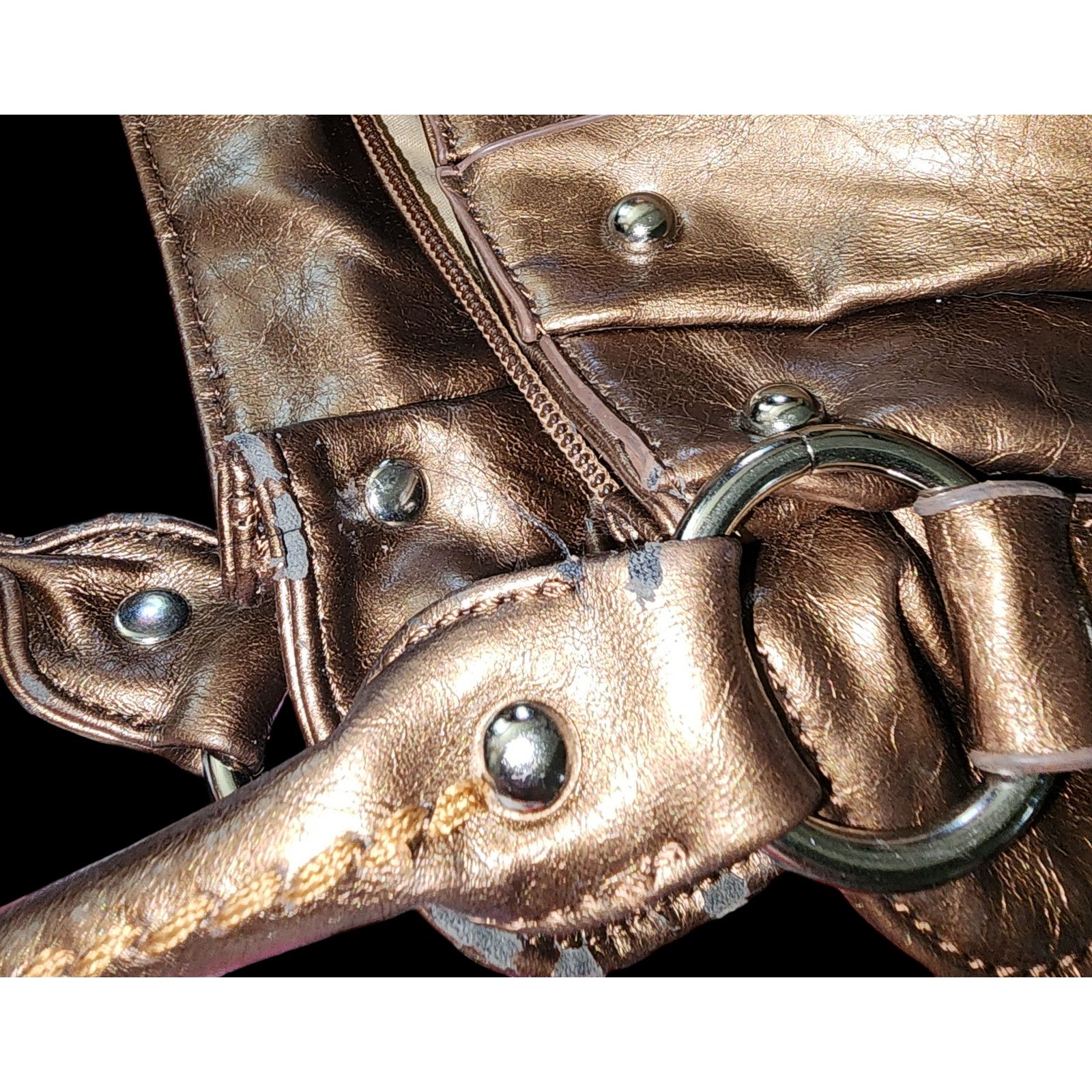 The Unbranded Brand Unbranded bronze faux-leather shoulder bag Size ONE SIZE - 11 Thumbnail
