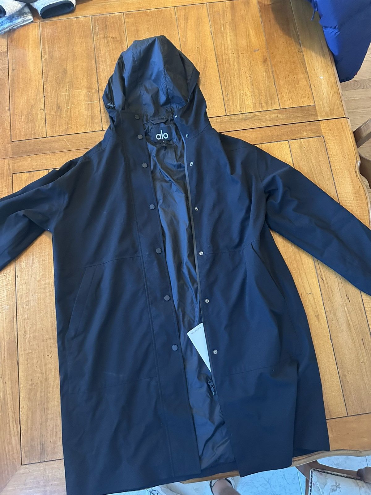 Alo Alo Rain or Shine Long coat Size US M / EU 48-50 / 2 - 7 Thumbnail