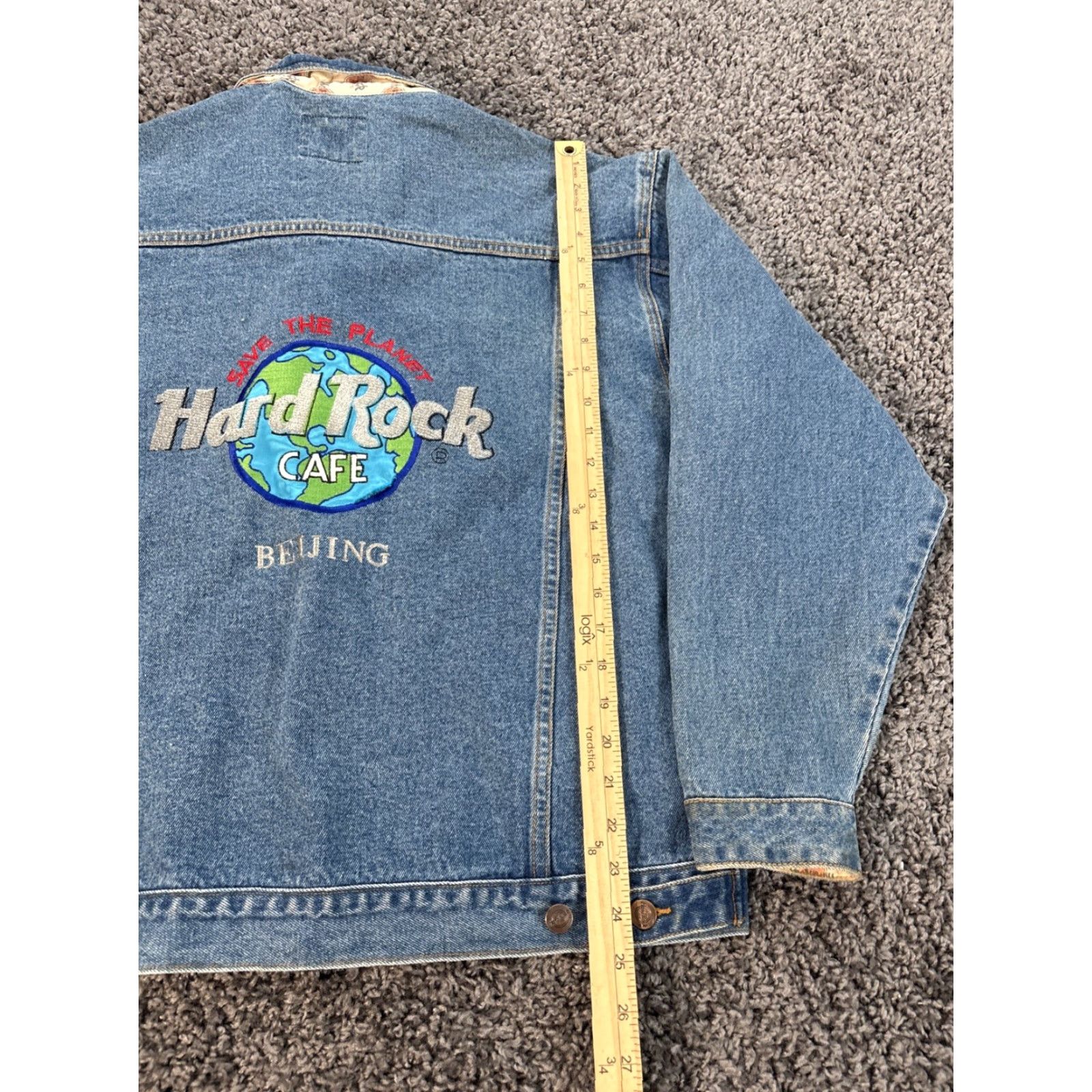 Hard Rock Cafe VINTAGE Hard Rock Cafe Jacket Denim Trucker Men XL Blue 100% Cotton Beijing Biker Socks? Size US XL / EU 56 / 4 - 2 Thumbnail