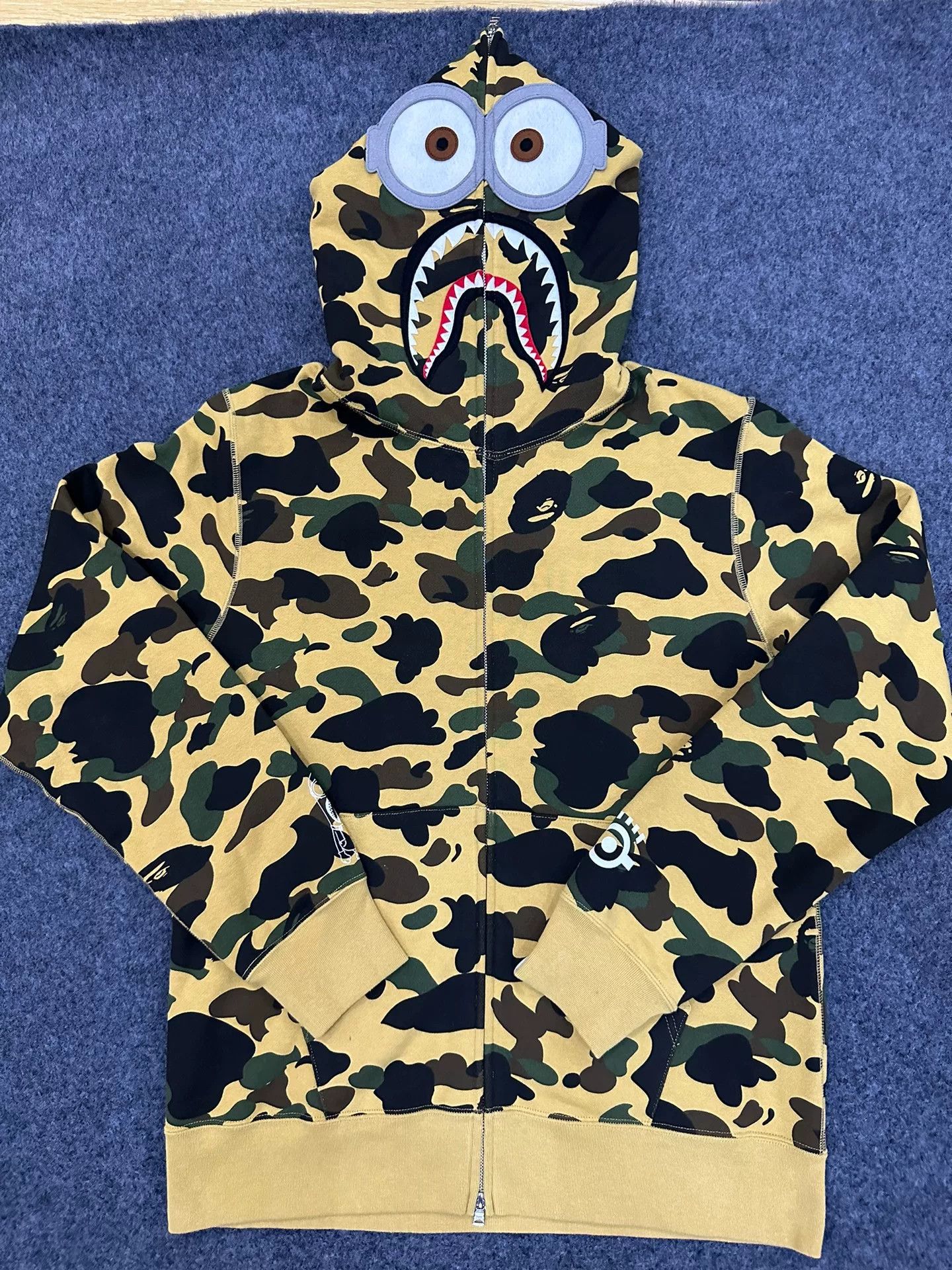 Bape Bape Multi Shark Sweatshirt Pullover Size US XL / EU 56 / 4 - 1 Thumbnail