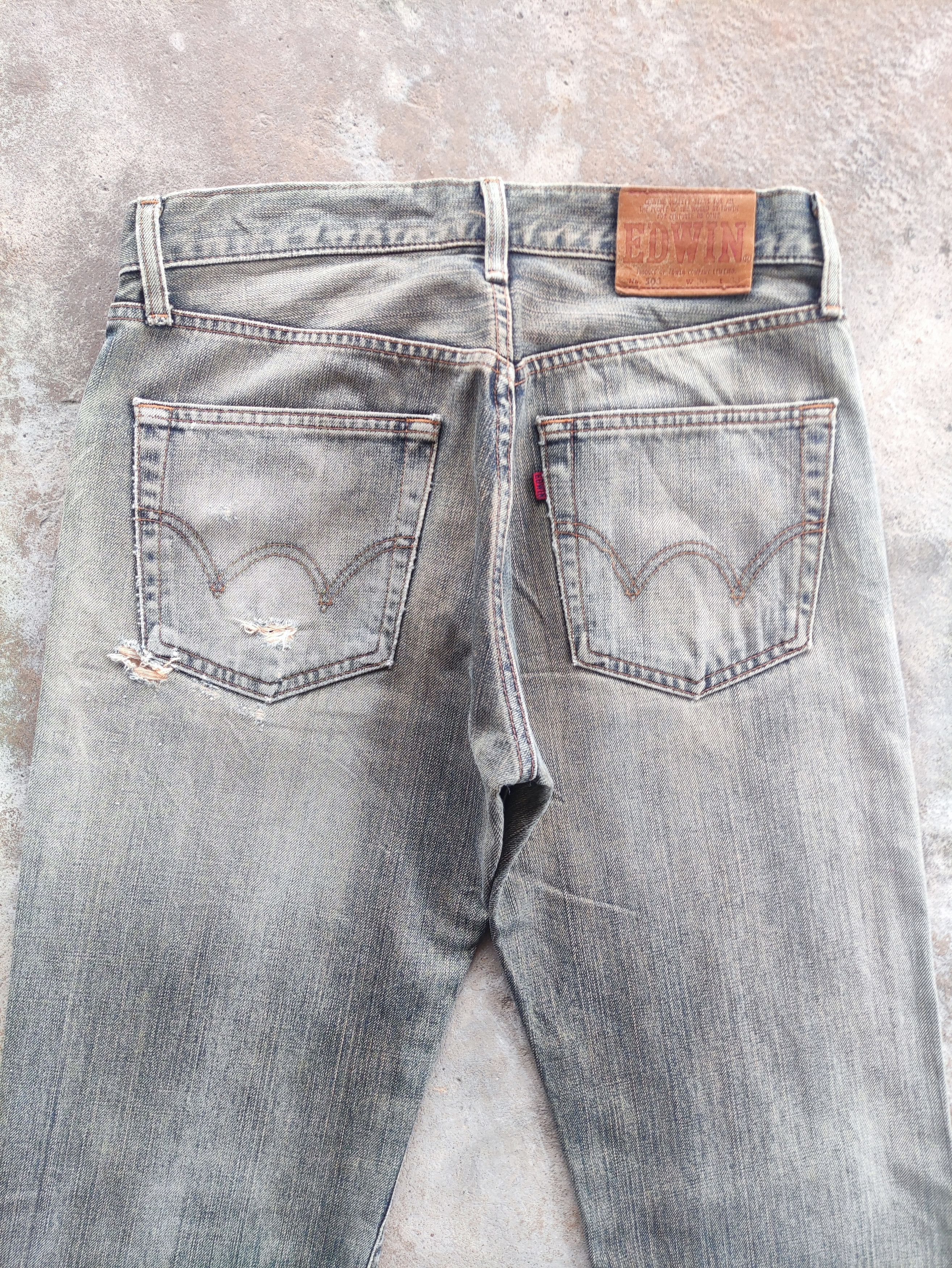 Edwin Vintage Edwin Brand Distressed Denim Faded Pants Size US 31 - 10 Thumbnail