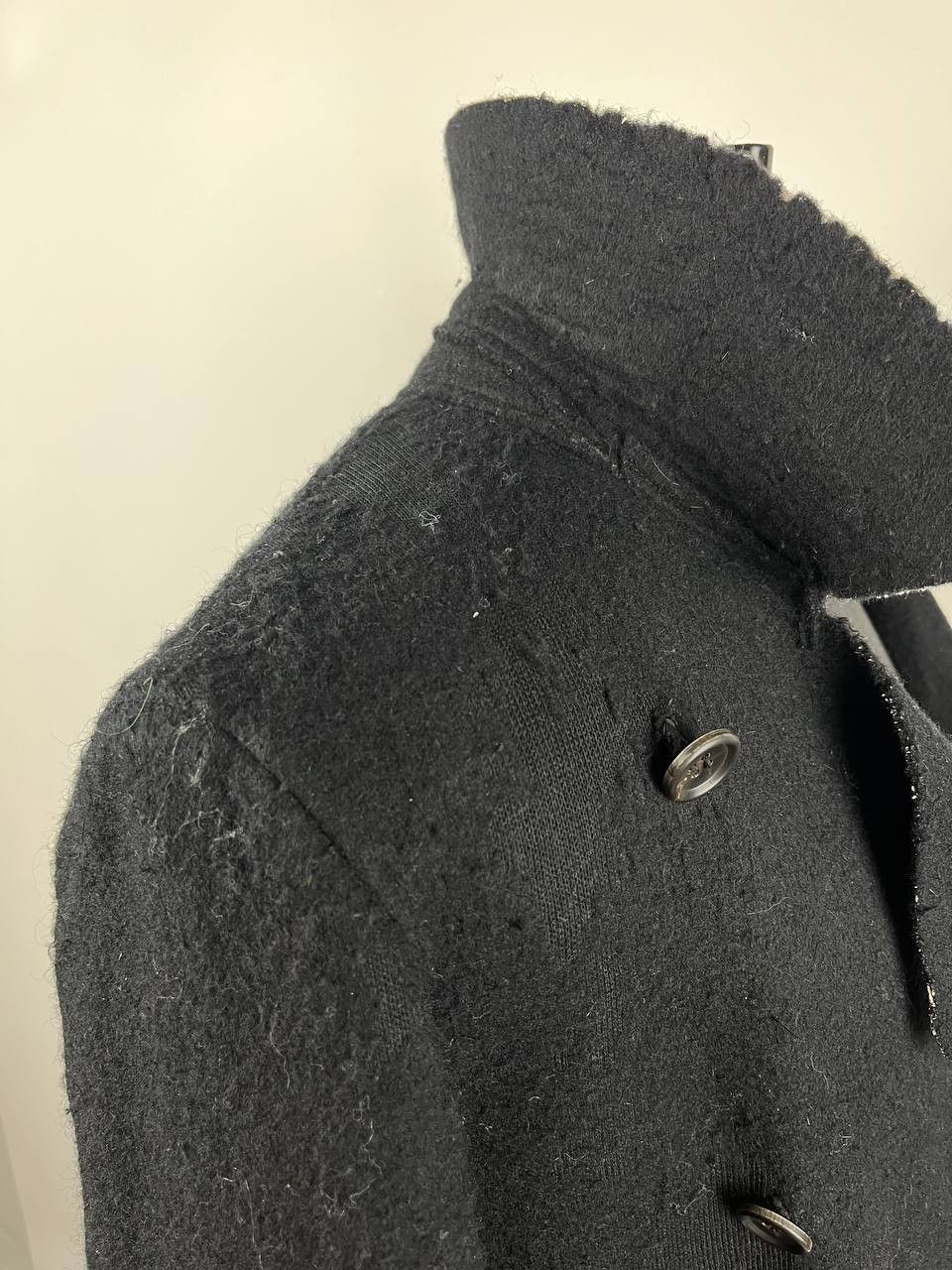 Yohji Yamamoto Worn Condition Archival Yohji Yamamoto Distressed Wool Coat Size US XS / EU 42 / 0 - 16 Thumbnail