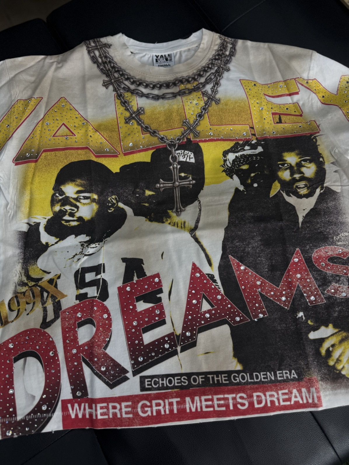 Vale Valley Dreams Black Chambers Bling Tee Size Small NEW Size US S / EU 44-46 / 1 - 5 Thumbnail