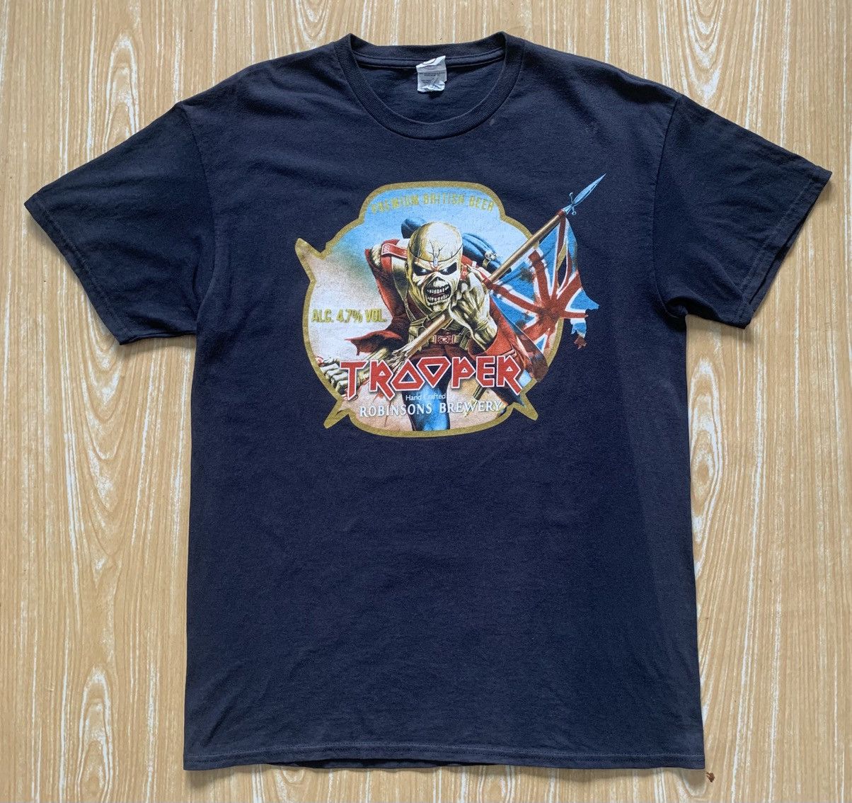 Band Tees × Iron Maiden × Vintage TROOPER.. OFFICIAL IRON MAIDEN BEER ROBINSONS Brewery shirt Size US L / EU 52-54 / 3 - 3 Thumbnail