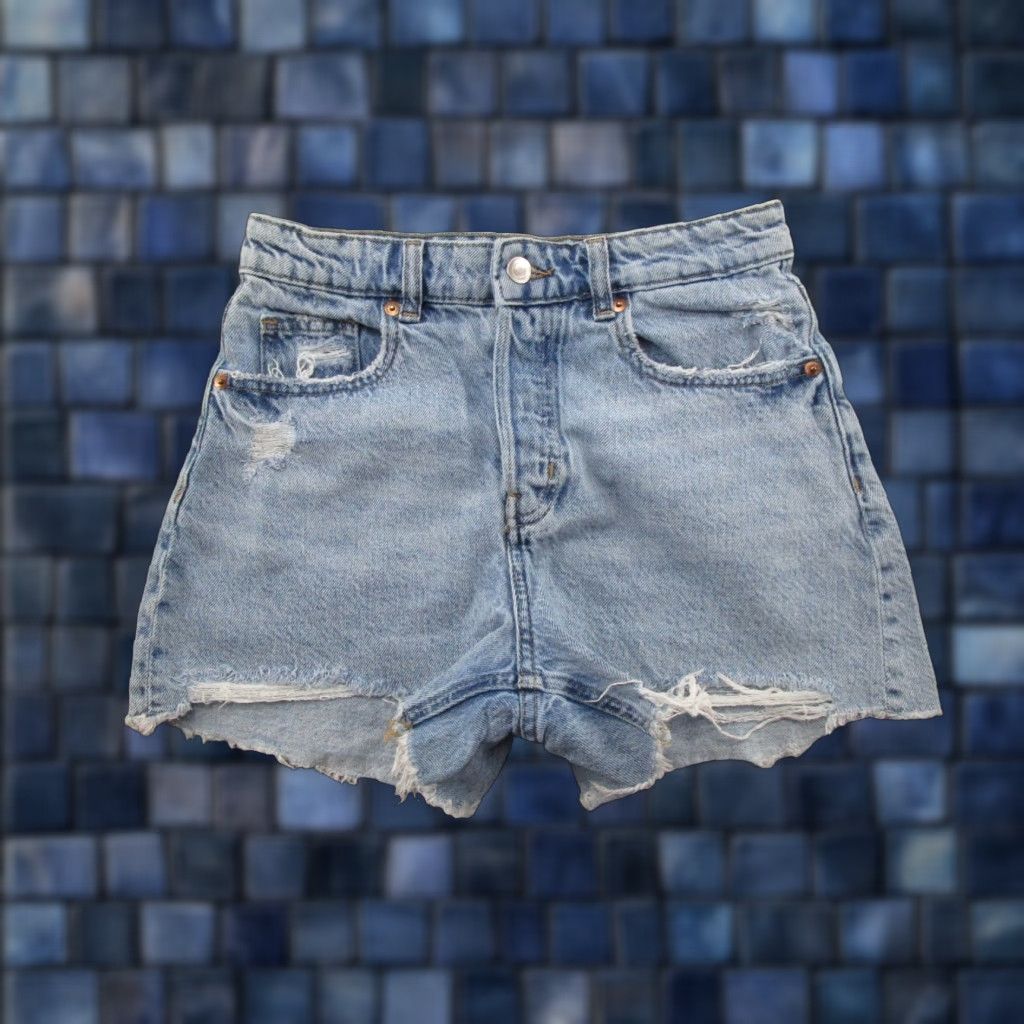 H&M H&M Womens Jeans Distressed Blue Denim Button Fly High Rise Mom Size 4 Size 27" / US 4 / IT 40 - 1 Thumbnail