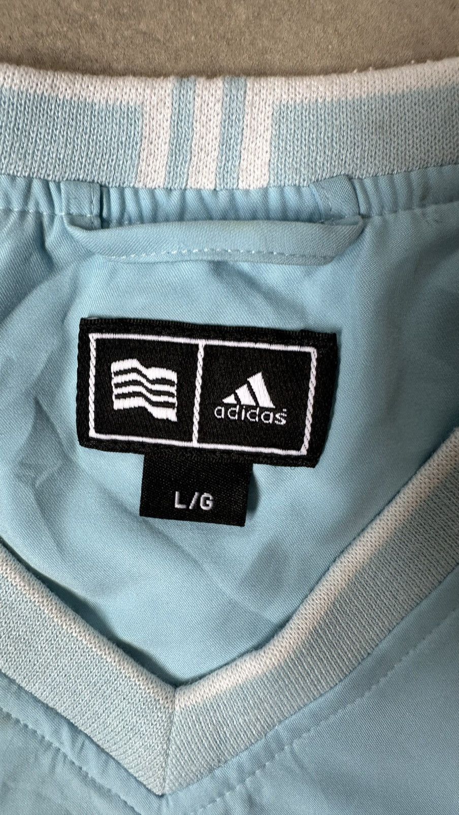 Adidas VINTAGE ADIDAS SWEATER Size US M / EU 48-50 / 2 - 8 Thumbnail