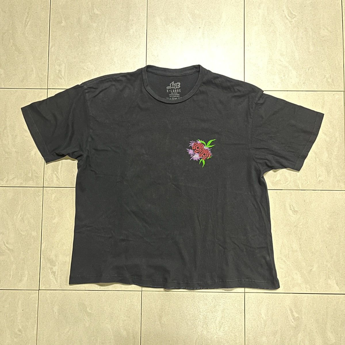 Lost Skateboard Graphic Cropped T Shirt