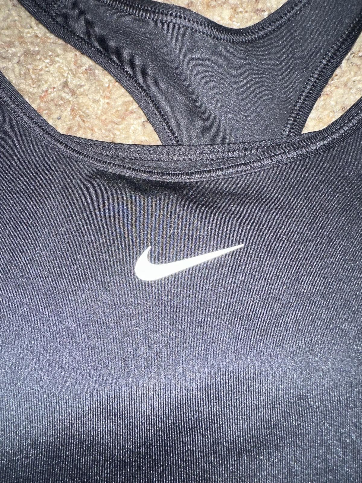 Nike Nike Women's Swoosh Sports Bra Size ONE SIZE - 4 Thumbnail