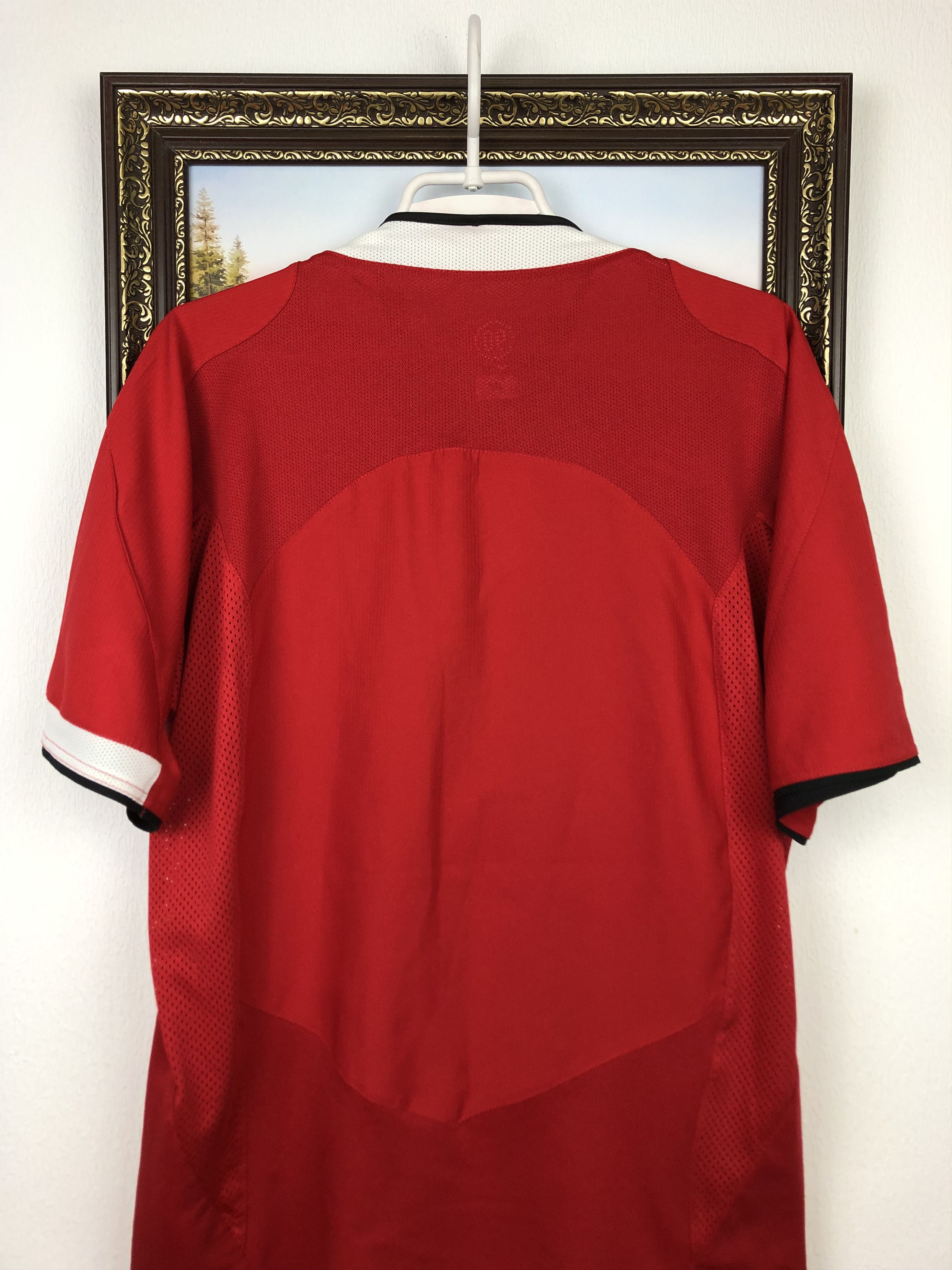 Nike Manchester United football shirt 2004 Soccer Nike Jersey Size US L / EU 52-54 / 3 - 10 Thumbnail