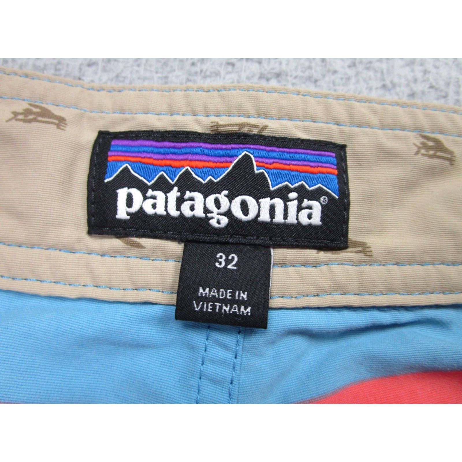 Patagonia Patagonia Shorts Mens 32 Blue Orange Striped Board Shorts Trunks Swim Size US 32 / EU 48 - 7 Thumbnail