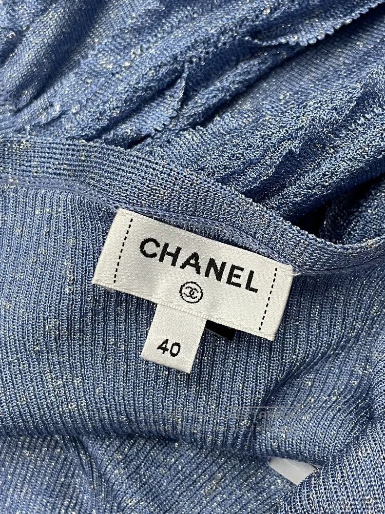 Chanel Chanel 23P blue rhinestone hanging neck backless knitted d Size S / US 4 / IT 40 - 7 Thumbnail
