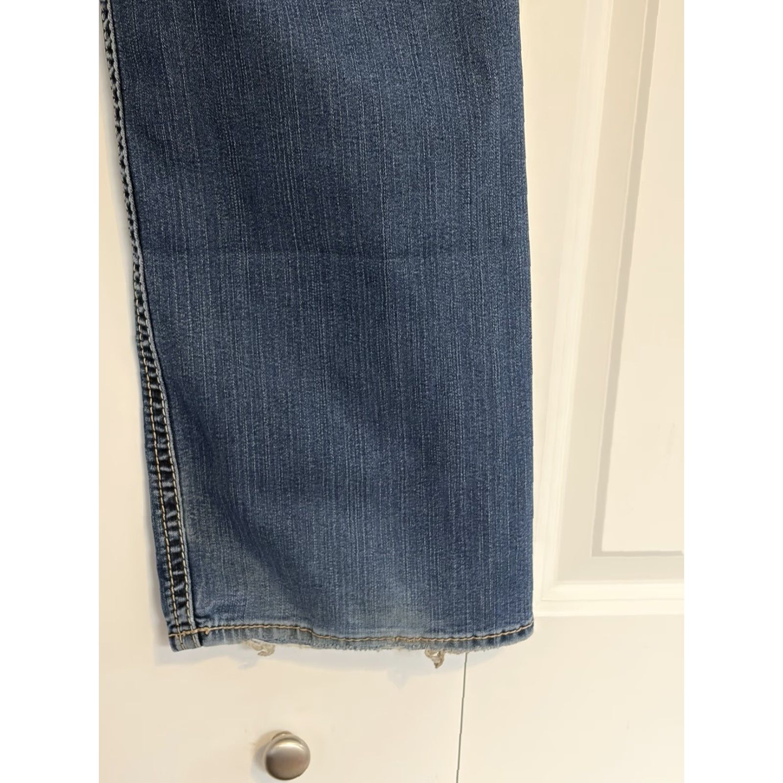 Silver Jeans Co. Silver Jeans Zac Relaxed Straight Leg Dark Wash Denim Jeans 38x30 Men's 5-Pocket Blue Zac Model Thick Stitch Regular Rise Mid-Blue Leather? Size US 38 / EU 54 - 5 Thumbnail
