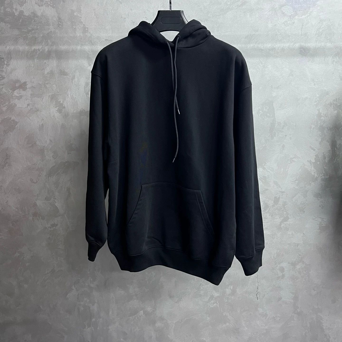 Balenciaga Balenciaga Retro Printed Black Hoodie S Men Size US S / EU 44-46 / 1 - 1 Thumbnail