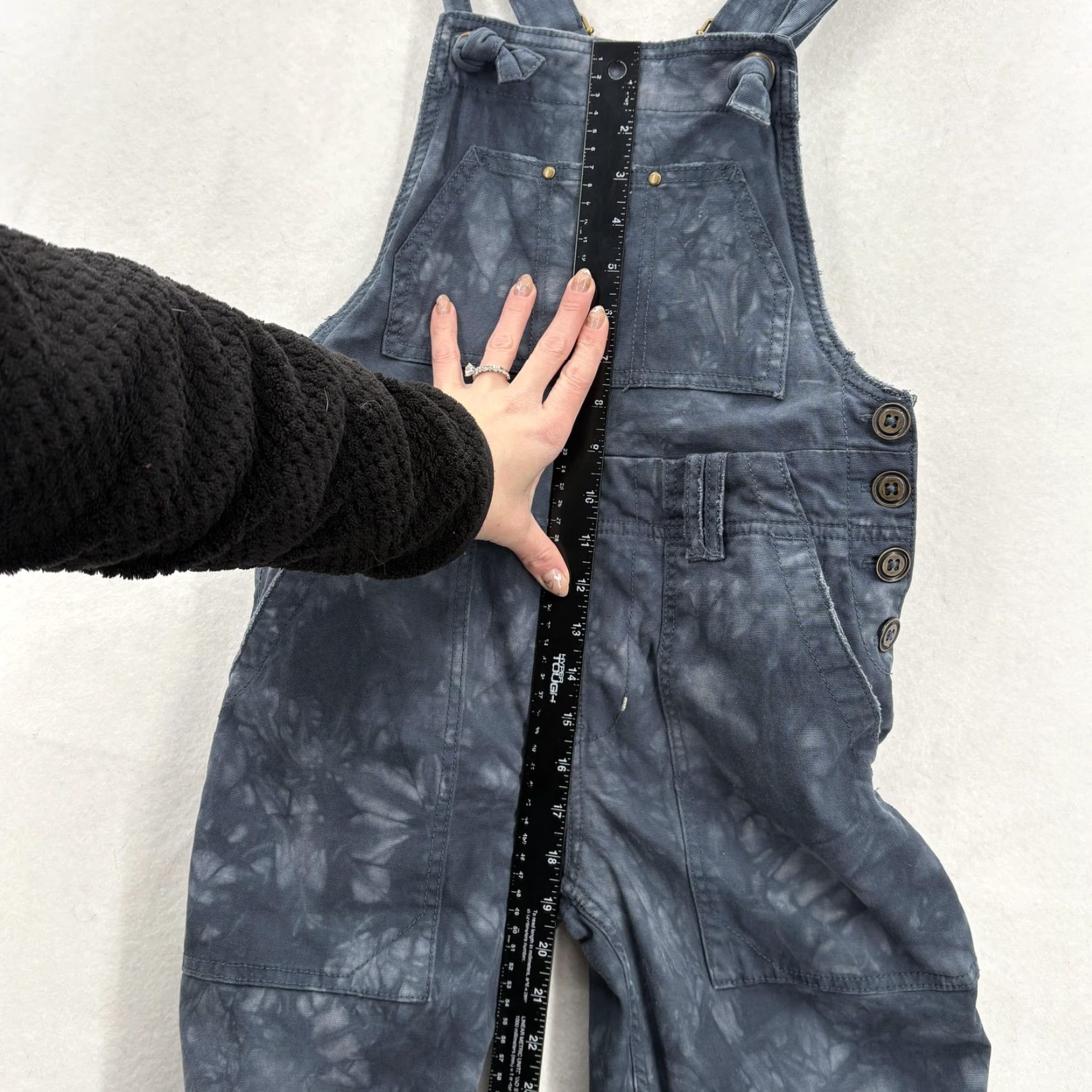 Anthropologie Anthropologie The Wanderer Overalls Womens 25P Petite Gray Tie Dye Twill Boho Size 42" / US 20 - 7 Thumbnail