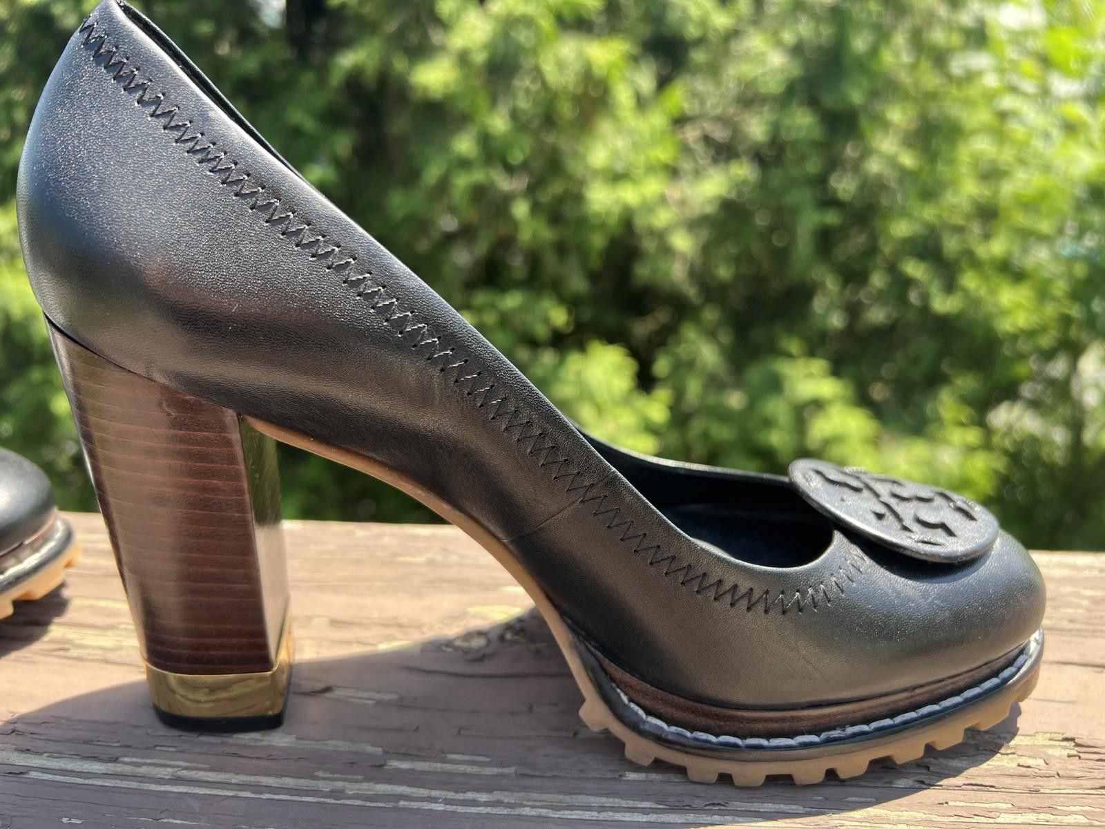 Tory Burch Tory Burch LEANNE Lug Pumps Black Leather Y2K Preppy Sz 8.5 Size US 8.5 / IT 38.5 - 4 Thumbnail