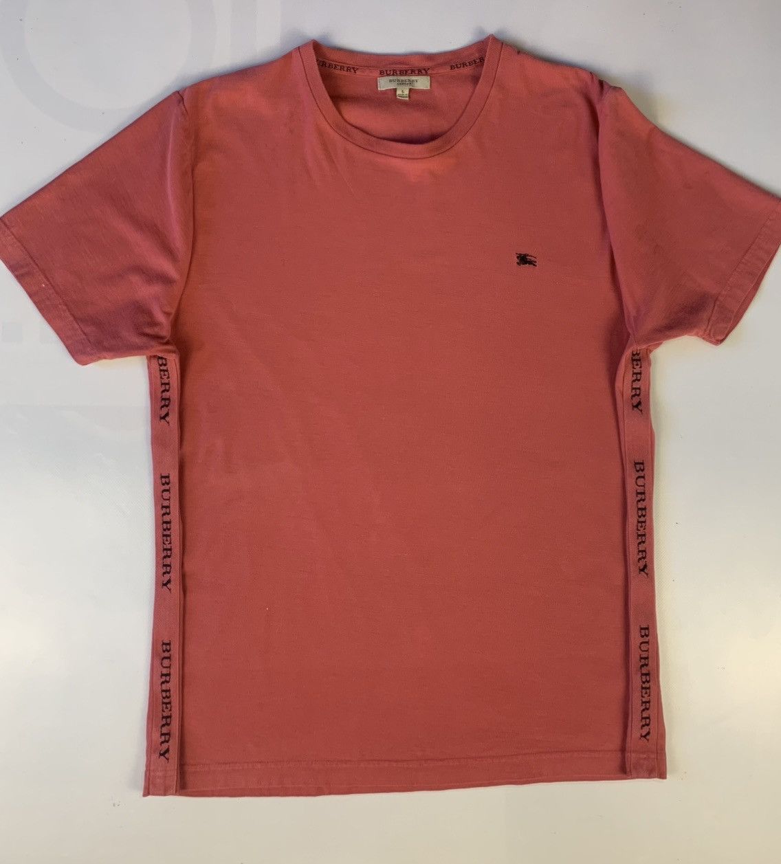 Burberry Burberry t shirt size L Size US L / EU 52-54 / 3 - 8 Thumbnail