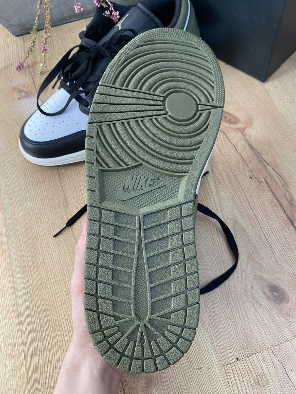 Nike Nike Air Jordan 1 Low Black White Khaki 553558-092 Size US 10 / EU 43 - 6 Thumbnail