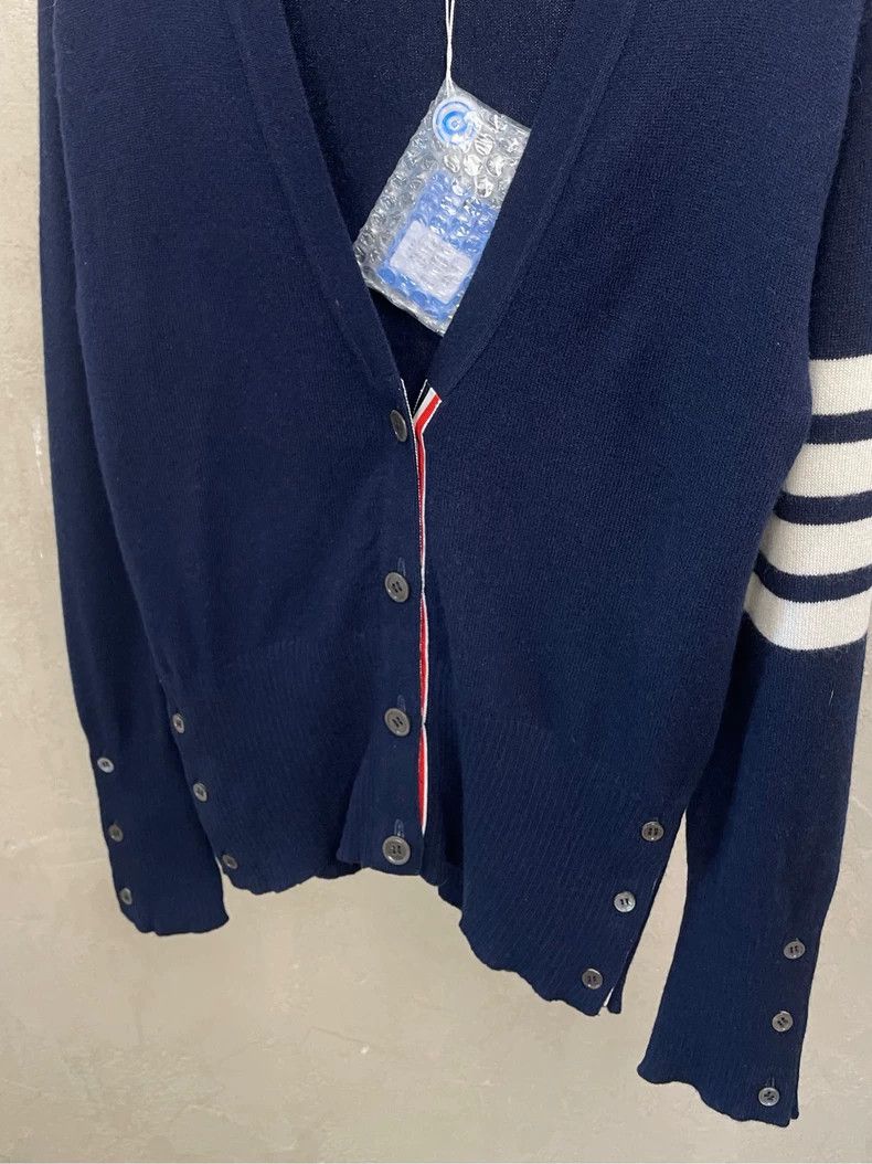Thom Browne Thom browne Dark blue four-striped cashmere cardigan jacket Size US XS / EU 42 / 0 - 3 Thumbnail