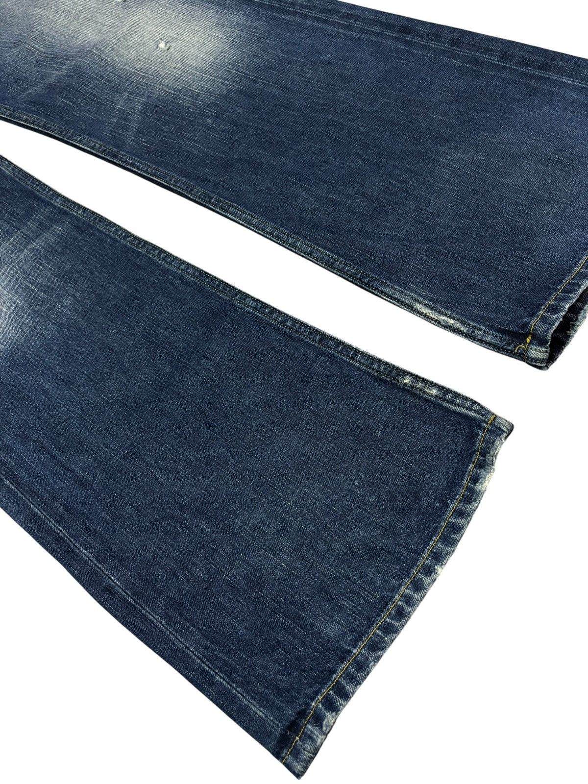 Diesel Vtg Diesel Zatiny Bootcut Distressed Jeans Size US 34 / EU 50 - 3 Thumbnail