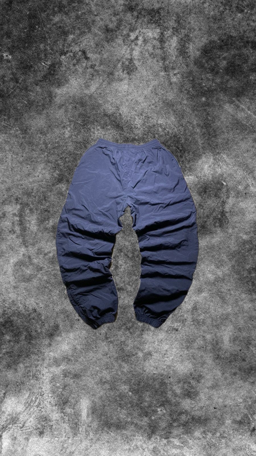 Nike × Vintage Vintage Nike Swoosh Baggy Nylon Trackpants Y2K M sport Size US 34 / EU 50 - 2 Thumbnail