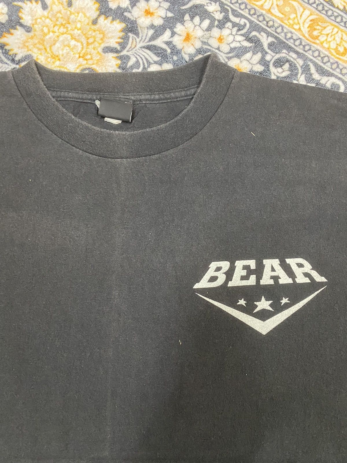 Vintage VINTAGE SURFING BEAR 90s RARE TEE Size US XL / EU 56 / 4 - 6 Thumbnail