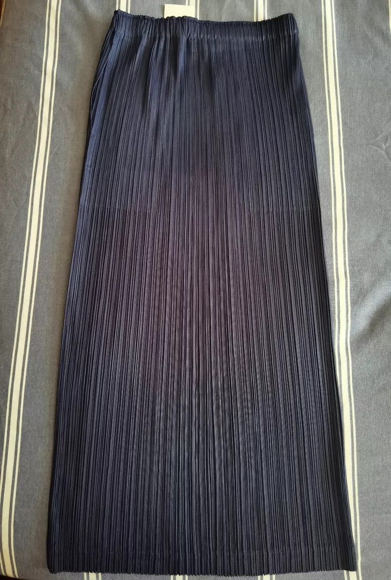 Issey Miyake Issey Miyake size:3 A thick navy blue skirt Size 31" - 3 Thumbnail