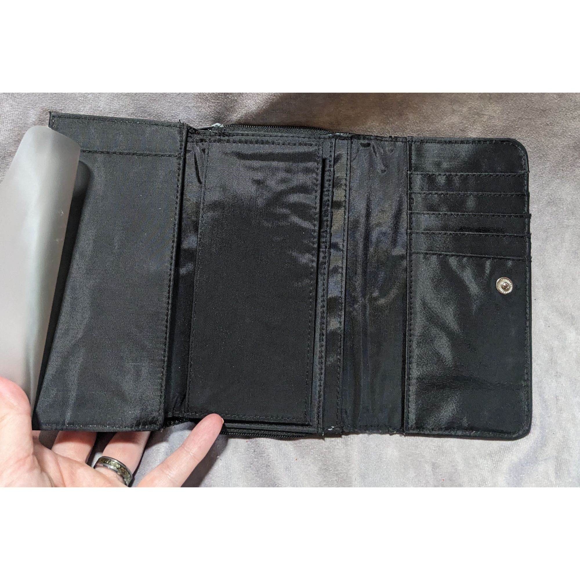 Other Black Trifold Wallet Size ONE SIZE - 11 Thumbnail
