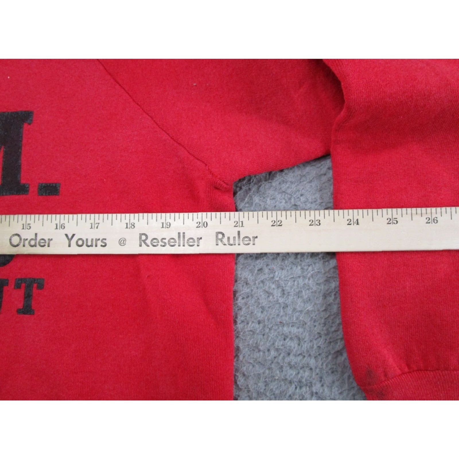 Equipment VINTAGE B.U.M Sweatshirt Raglan Long Sleeve Crew Neck 80s 90s Pullover Red Cotton Knit Logo Mens Size L Size US L / EU 52-54 / 3 - 7 Thumbnail