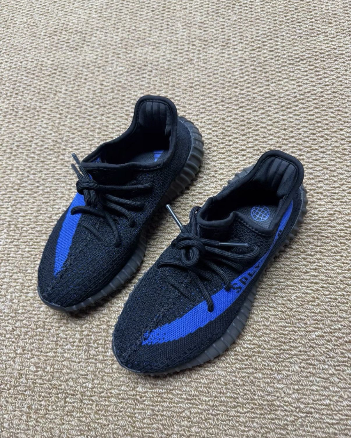 Adidas Adidas Yeezy 350 Black Blue K37 Size US 8.5 / IT 38.5 - 5 Thumbnail