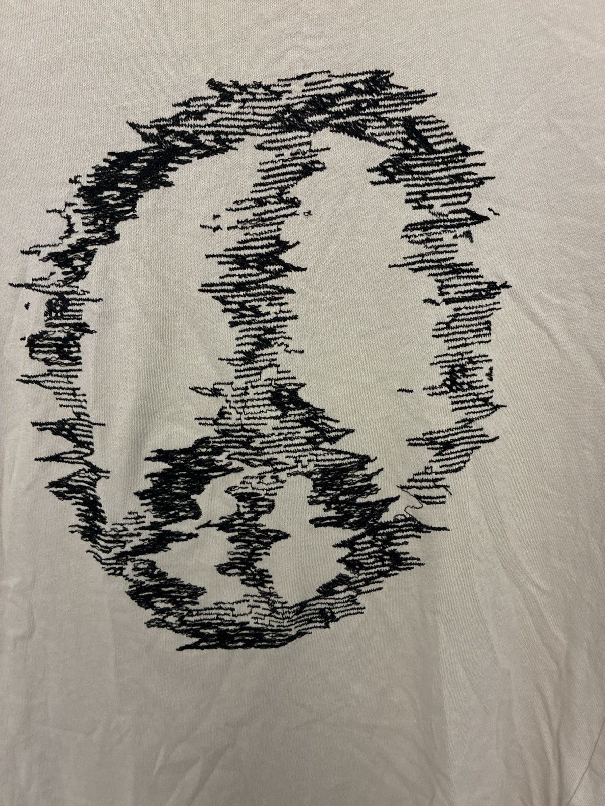 John Varvatos Distorted Peace Tee Medium Size US M / EU 48-50 / 2 - 10 Thumbnail