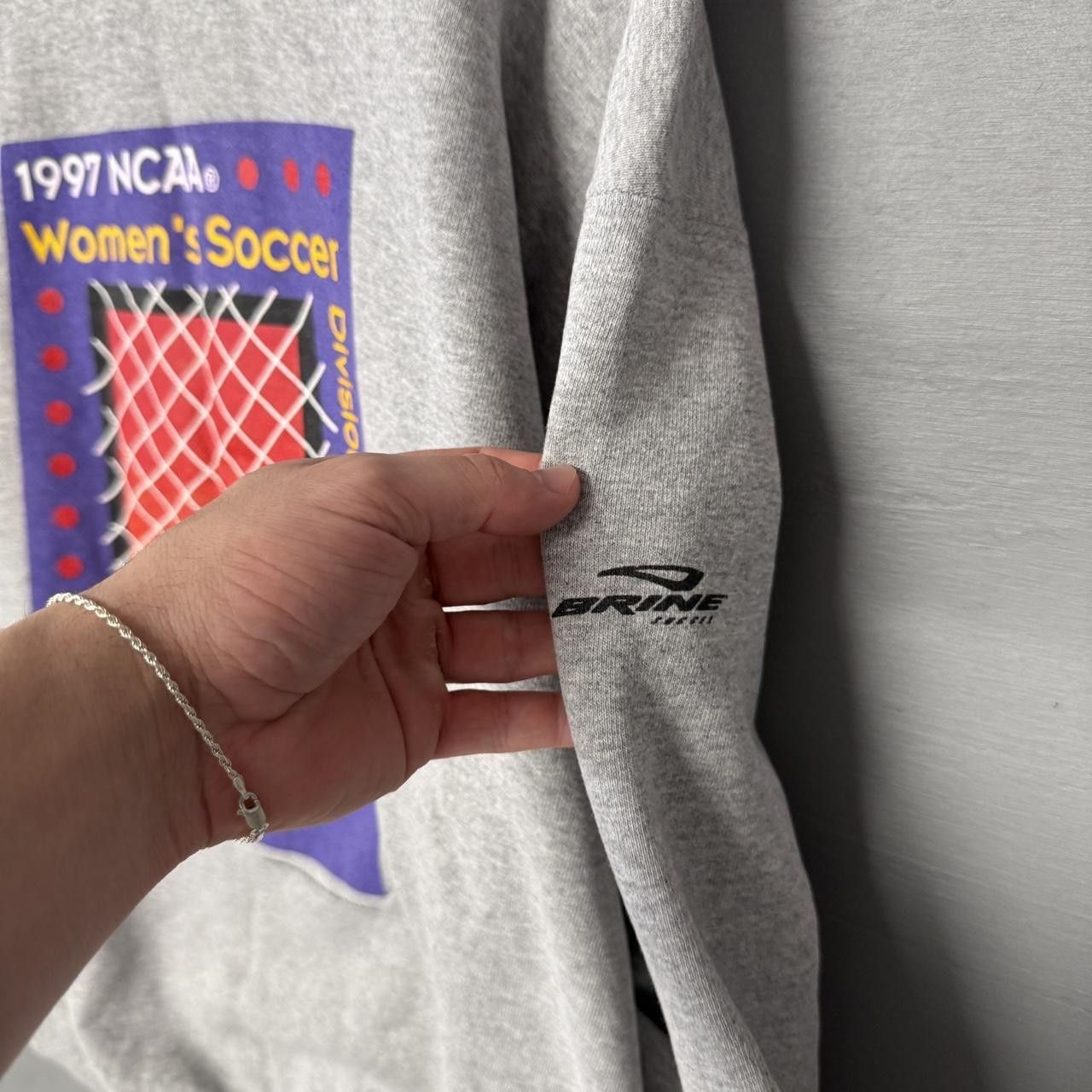 NCAA × Vintage Vintage 1997 NCAA Women’s Soccer Championship Sweatshirt XXL Size US XXL / EU 58 / 5 - 3 Thumbnail