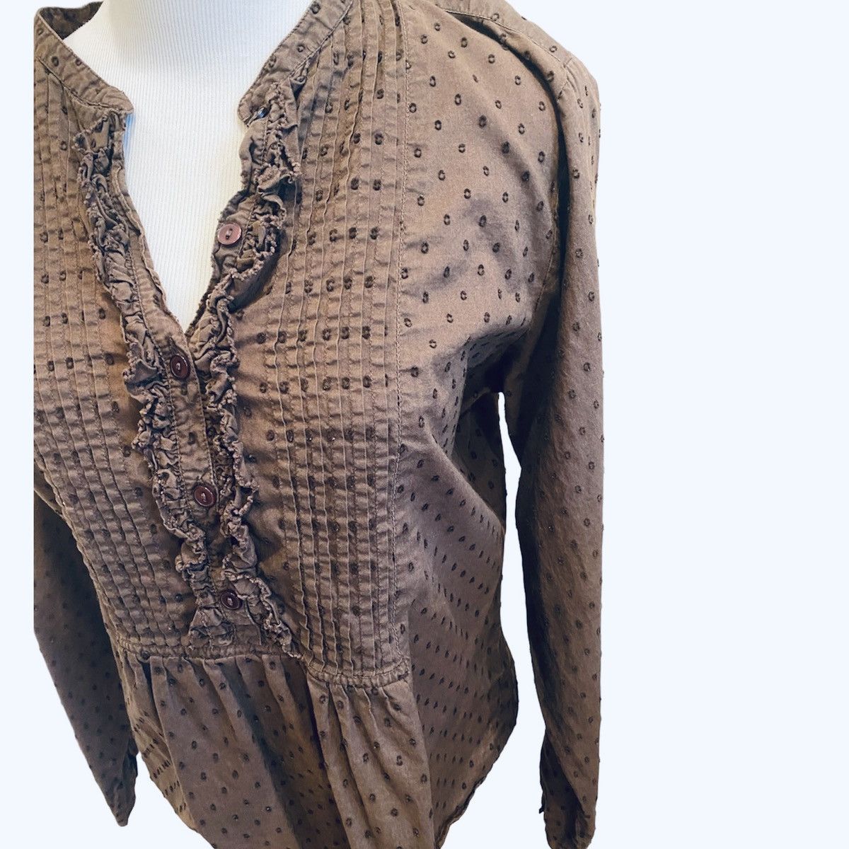 Boden Retro Boden Swiss Dot Ruffle Pleat Popover Button Down Brown Size XL / US 12-14 / IT 48-50 - 2 Thumbnail