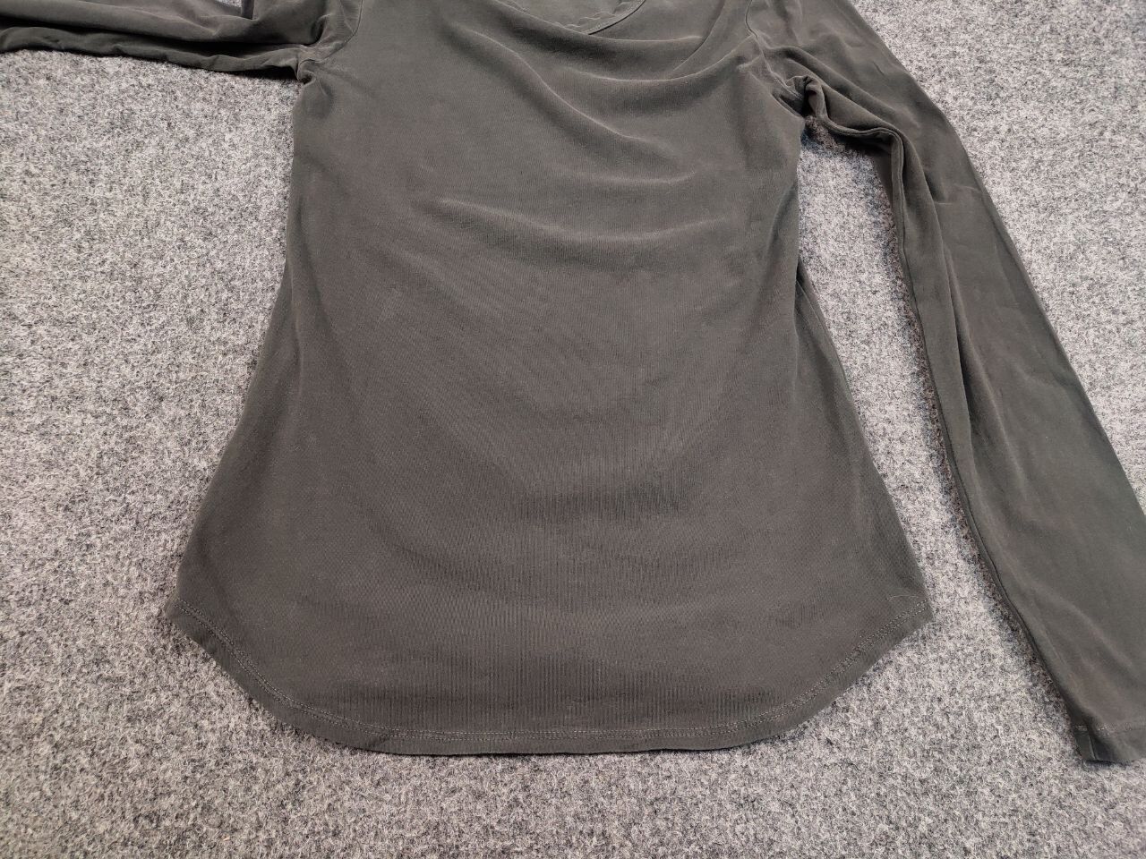 James Perse Standard James Perse Design Classic Light Long Sleeve Size M / US 6-8 / IT 42-44 - 13 Thumbnail