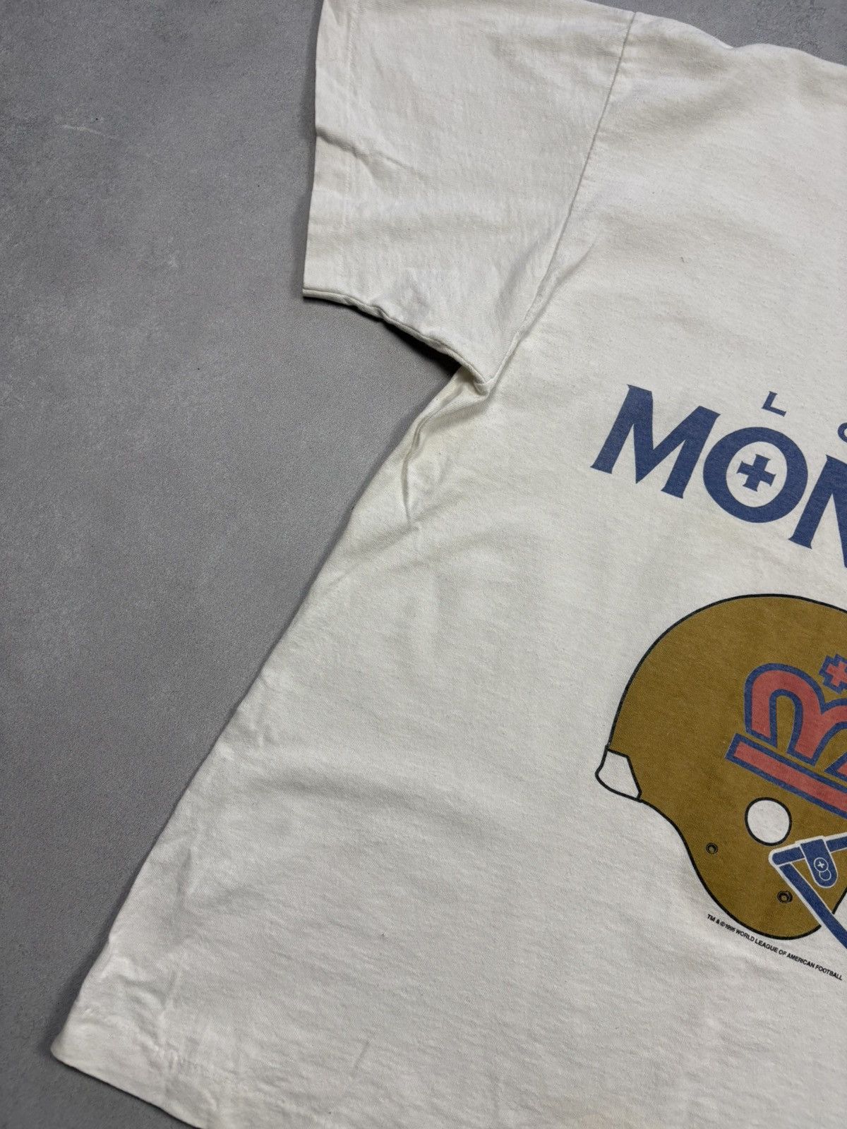 Vintage Vintage 1995 London Monarchs WLAF Graphic T-Shirt 90s NFL Size US XL / EU 56 / 4 - 3 Thumbnail