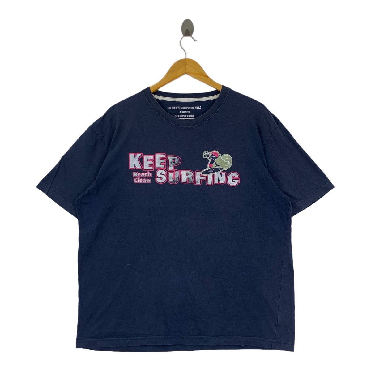 Vintage ALOHA STYLE SURFING Beach Clean Cartoon Tee Shirt Summer Size 4XL / US 24-26 - 1 Thumbnail